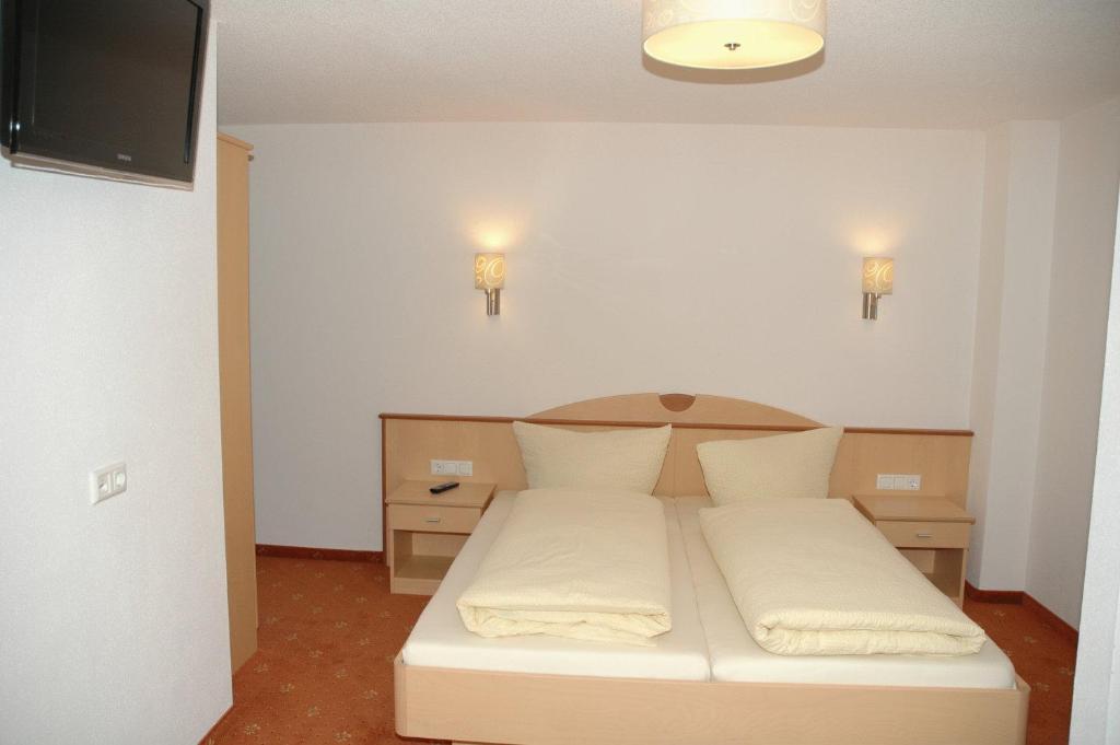 Appartementhaus Zum Zegger Neustift im Stubaital Habitación foto